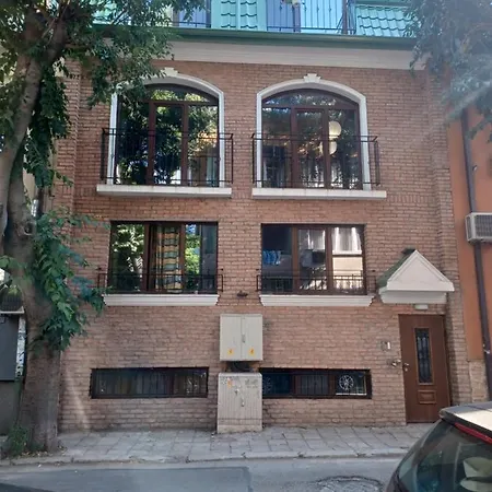 Tara Deluxe Lägenhet