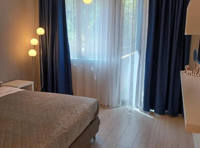 Tara Deluxe Варна