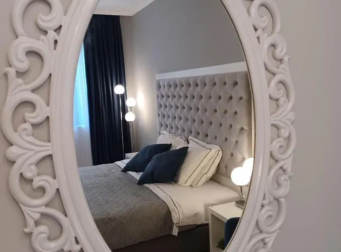 Tara Deluxe Варна