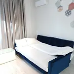 Tara Deluxe * וארנה