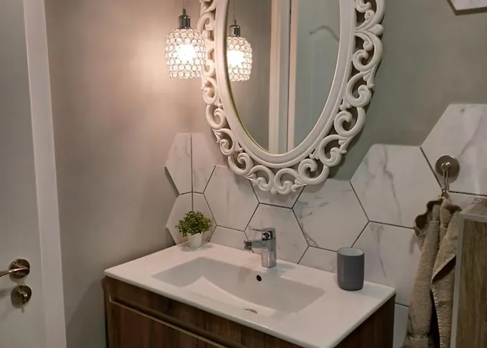 Tara Deluxe * ヴァルナ